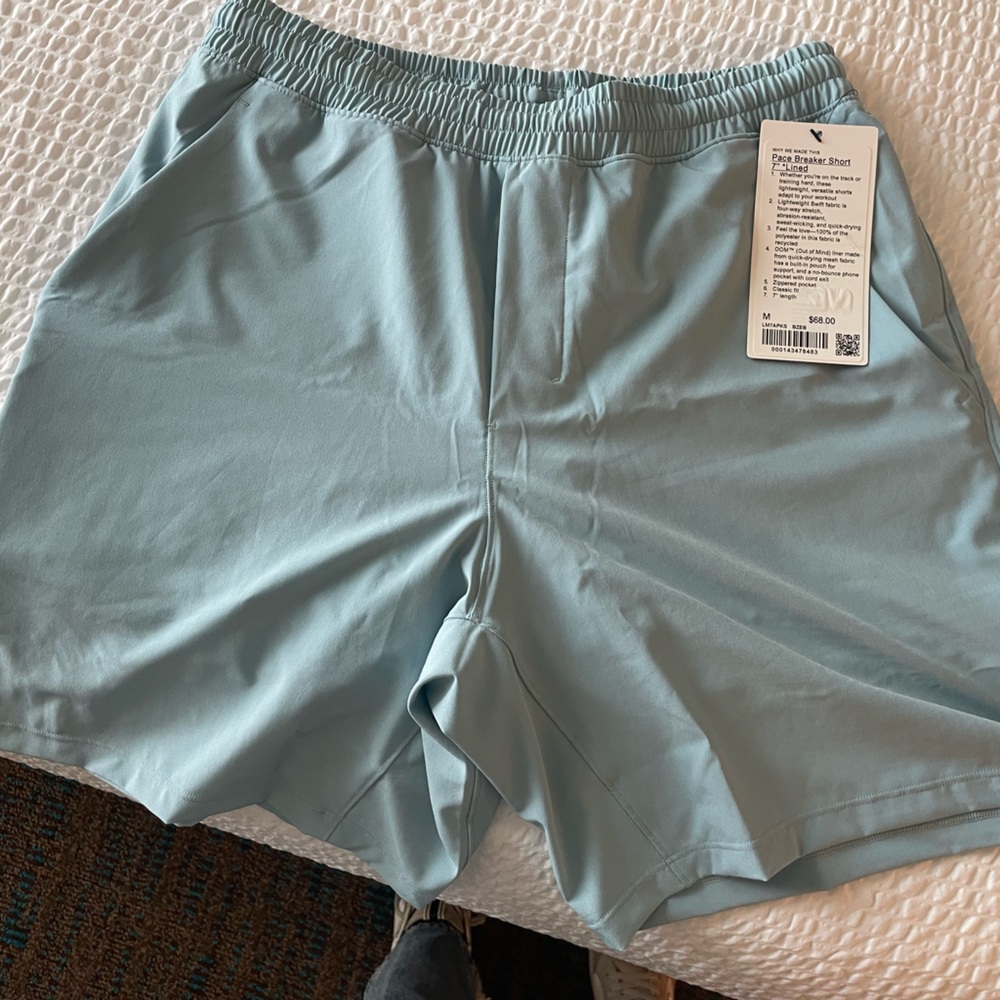 Men’s pace breaker lululemon short 7”. Brand new with tags